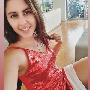 Meet your Posher, Ana maria